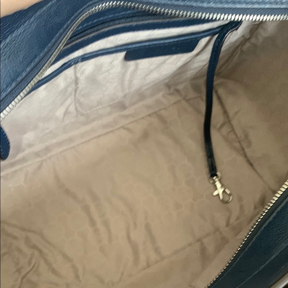 Michael Kors Blue and White Satchel with Timeless Elegance - Picture 9 of 13